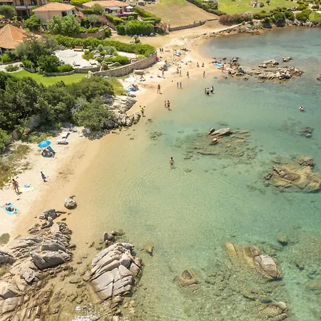 Apartamento Csa - 15- Baia De Bahas By Interhome Golfo Aranci